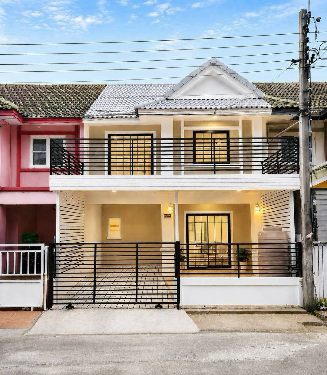 ขายทาวน์เฮาส์ 2 ชั้น พฤกษา 25 ซอยกันตนา-บางใหญ่ รีโนเวทแต่งใหม่พร้อมอยู่ ฟังก์ชันคุ้ม 4 นอน