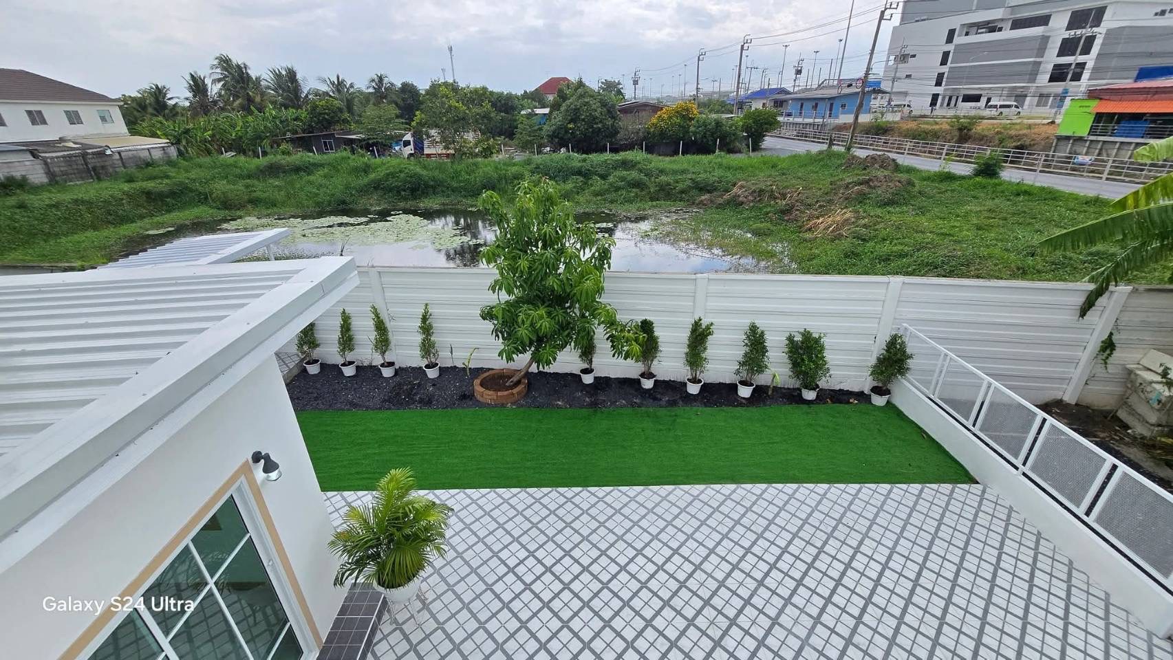 ขายบ้านแฝด 2 ชั้น พฤกษา 76 หลังมุมในส่วนตัว แปลงใหญ่ 45.9 ตร.ว. หลังบ้านติดสวนสาธารณะ
